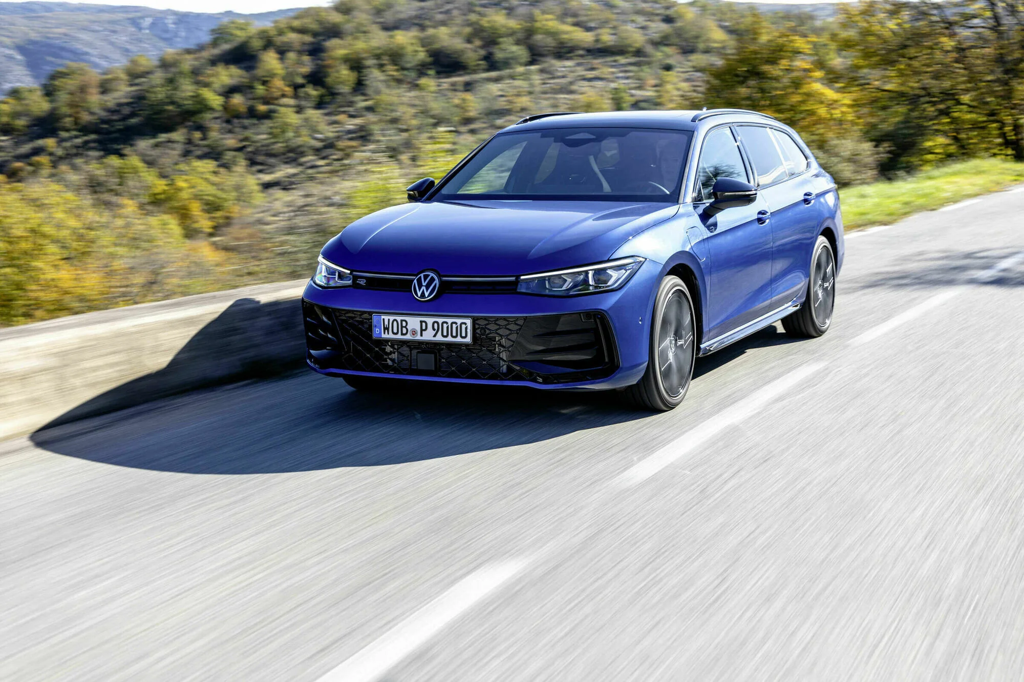 Volkswagen_Passat_17667_57503.webp