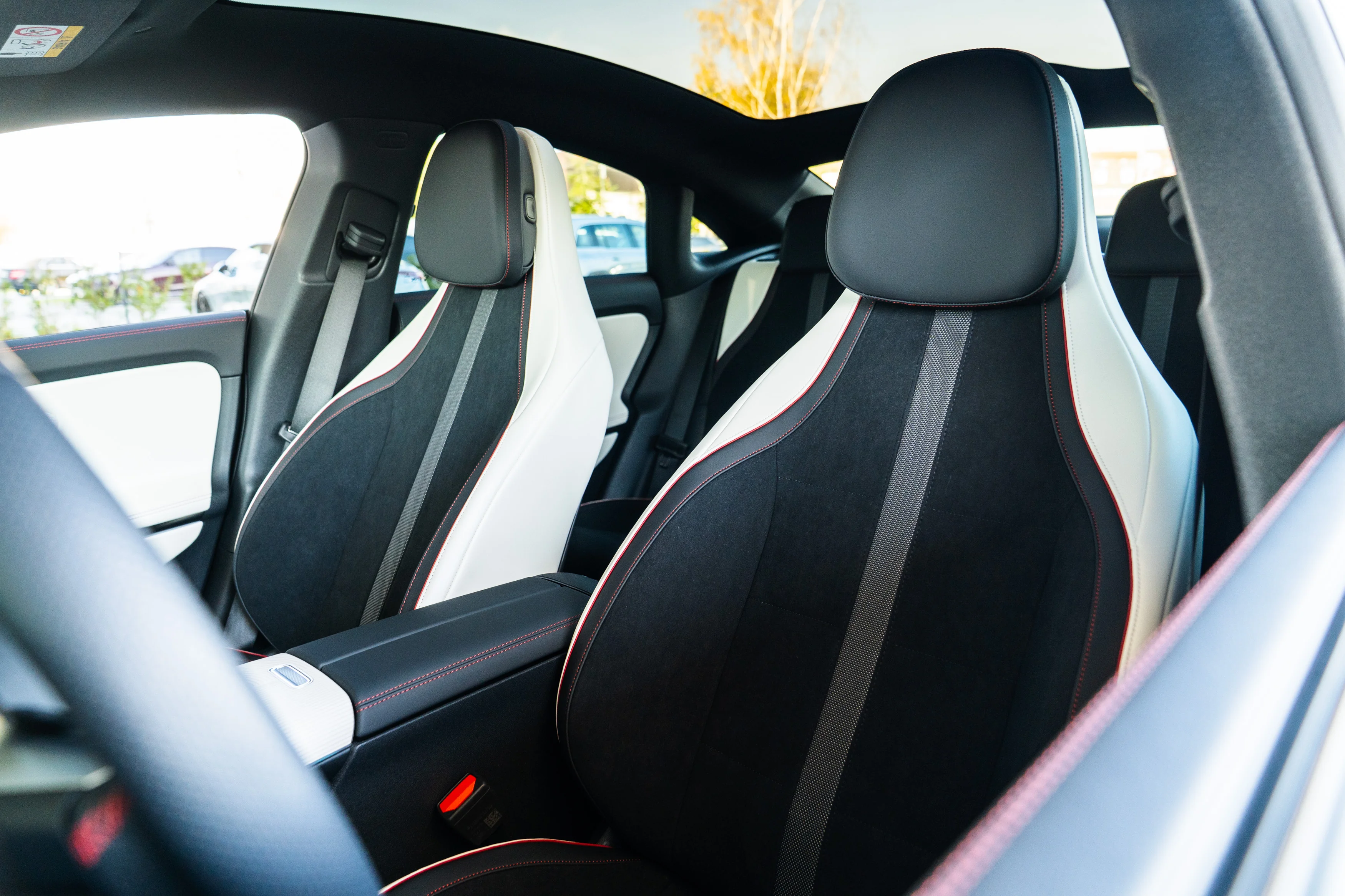 Mercedes_CLA_17851_58293.webp