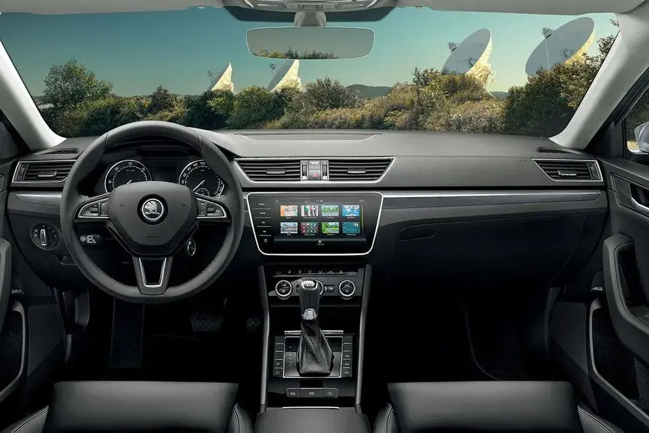Skoda_Superb_17877_58531.webp