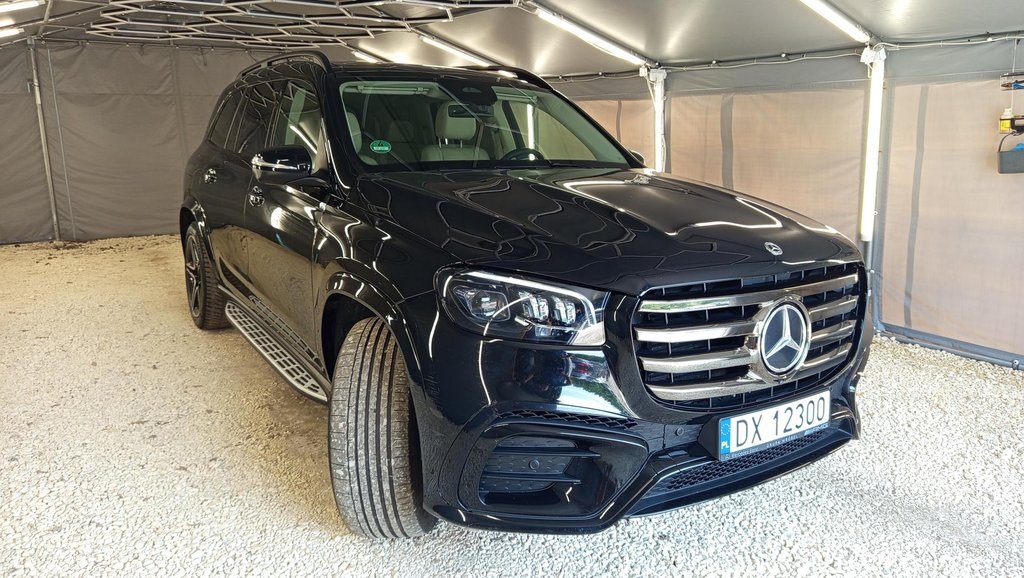 Mercedes_GLS_17945_59147.webp