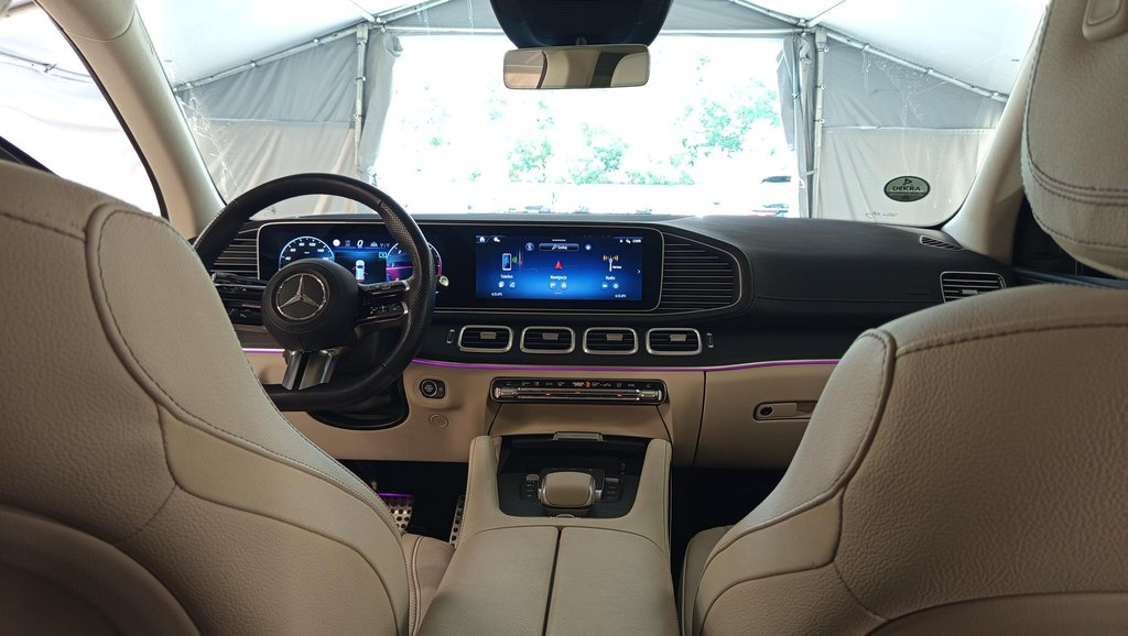 Mercedes_GLS_17945_59151.webp