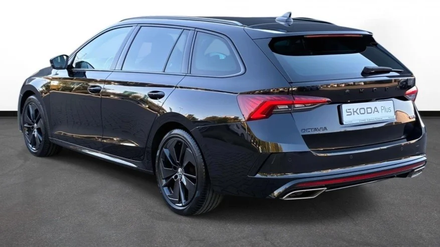 Skoda_Octavia_17976_59521.webp