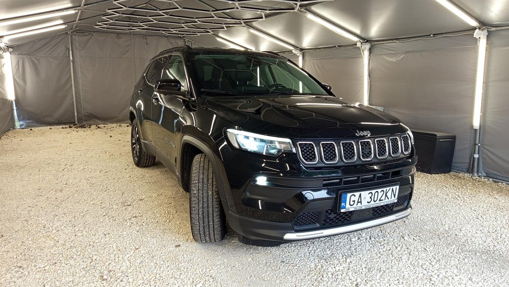Jeep_Compass_18005_59652.webp