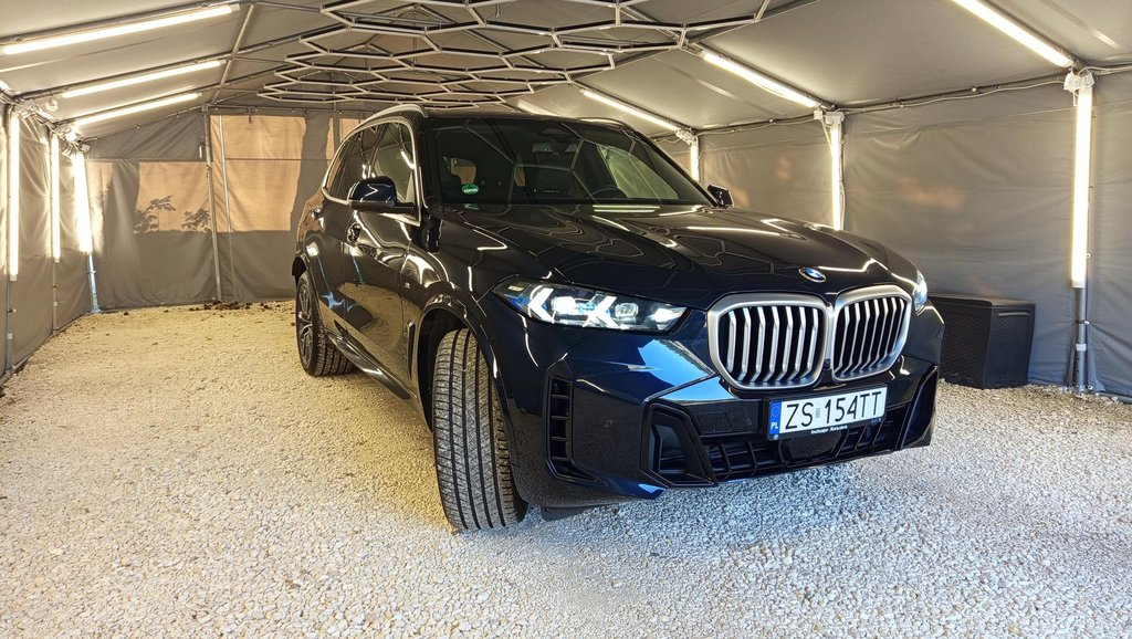 BMW_X5_18018_59767.webp
