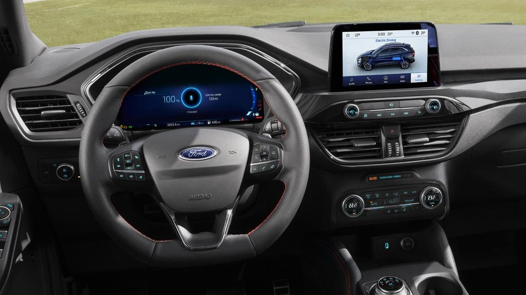 Ford_Kuga_18198_61656.webp