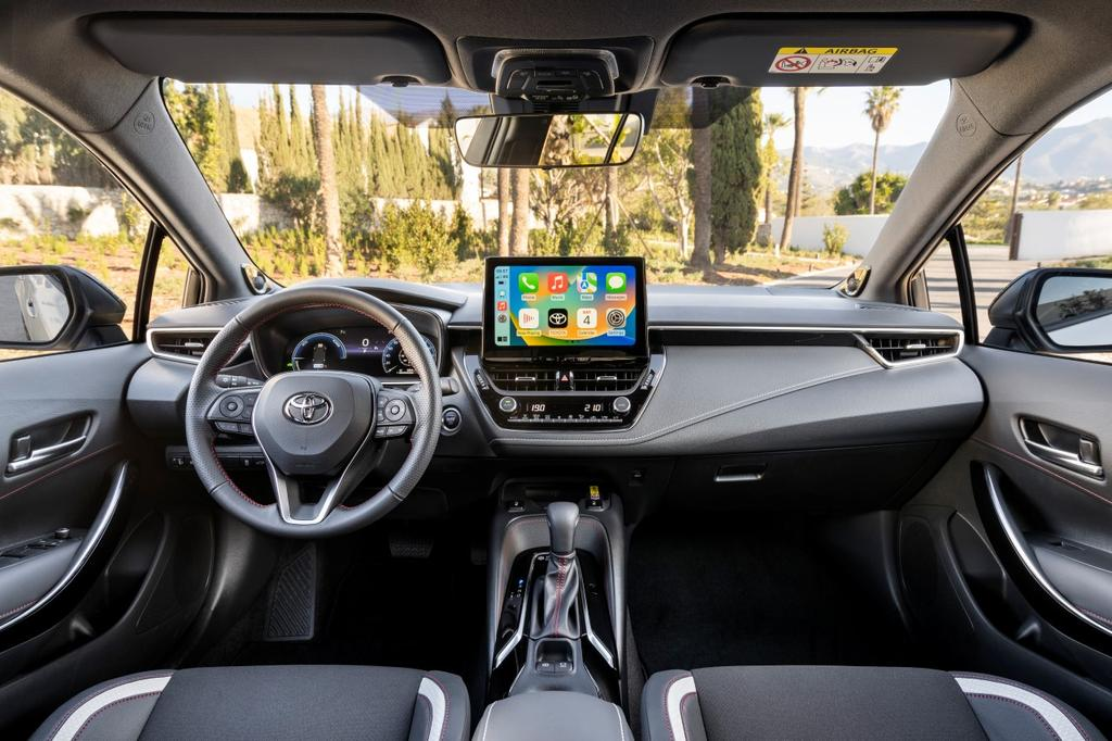 Toyota_Corolla_17254_62466.webp