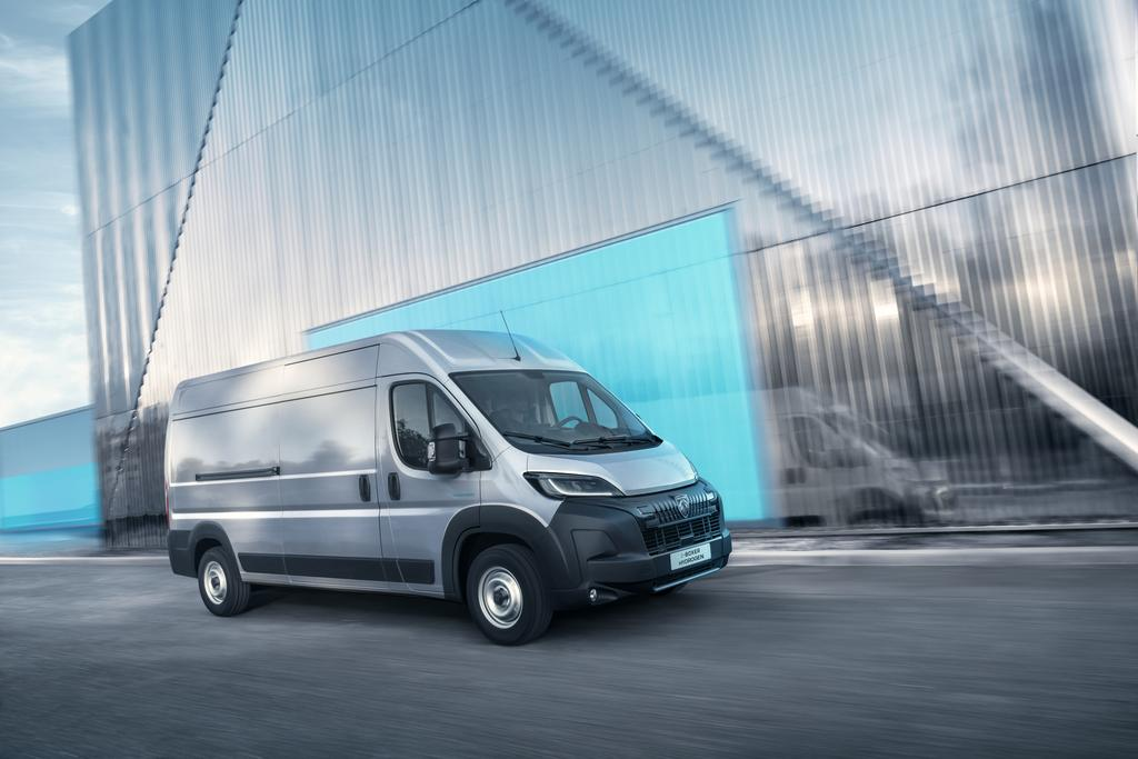 Peugeot_Boxer_18367_62763.webp