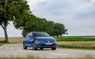 Volkswagen_Polo_17652_57391.webp