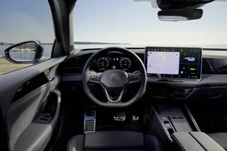 Volkswagen_Passat_17668_57507.webp