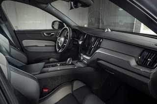 Volvo_XC60_17865_58466.webp