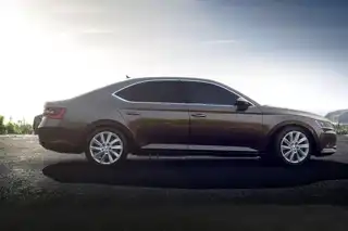 Skoda_Superb_17877_58527.webp