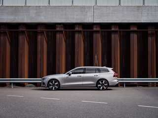 Volvo_V60_18072_60315.webp