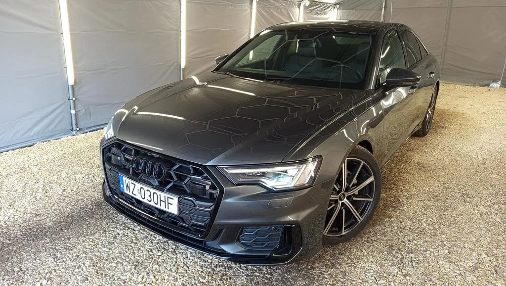 Audi_A6_15156.webp