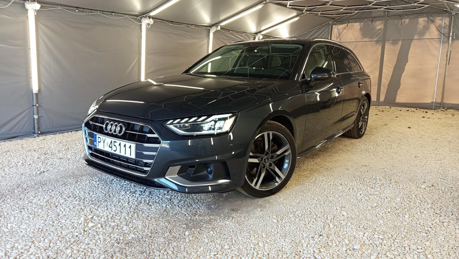 Audi_A4_16962.webp