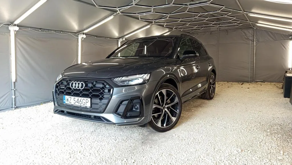 Audi_Q5_17239.webp