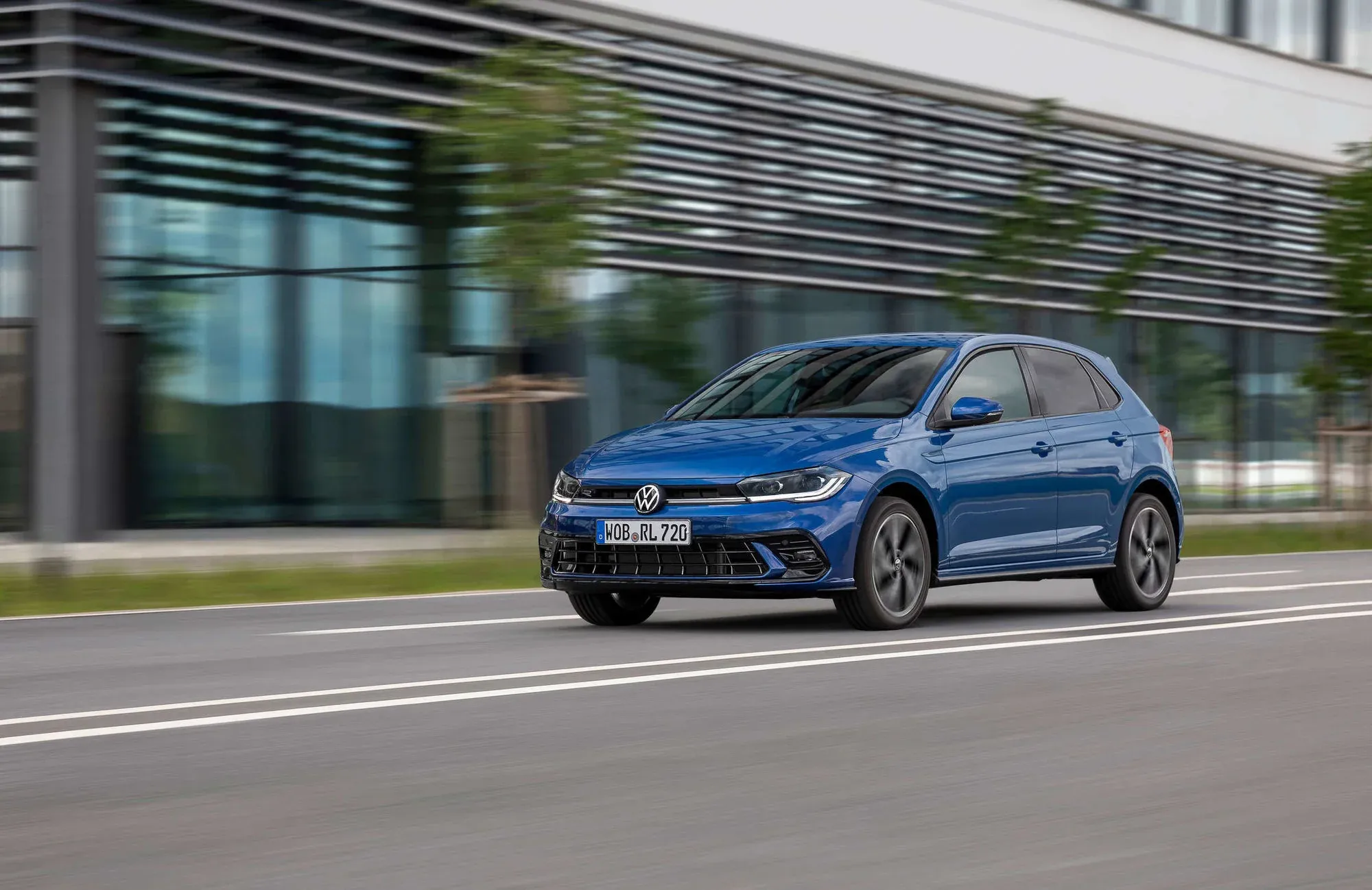 Volkswagen_Polo_17652_57390.webp