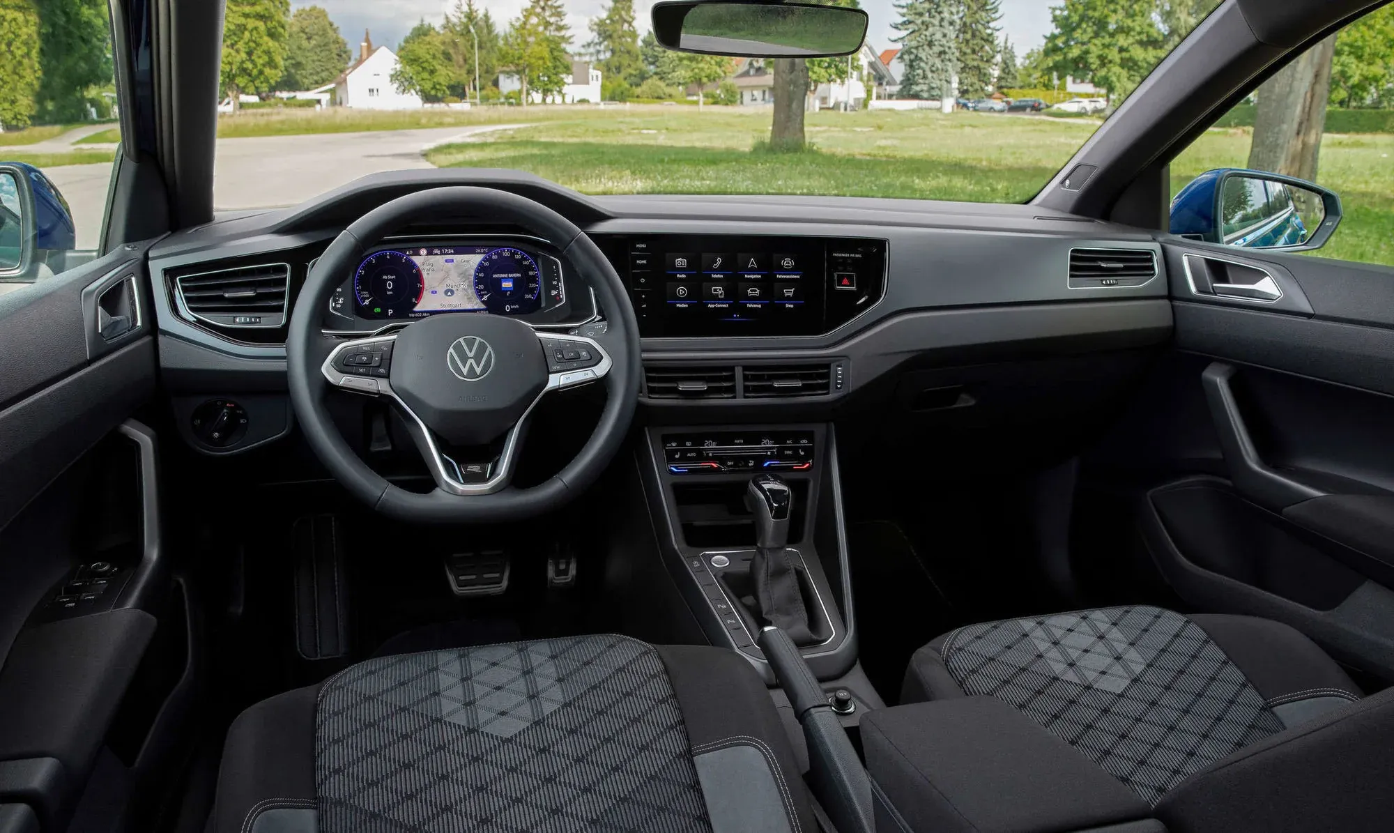 Volkswagen_Polo_17652_57394.webp