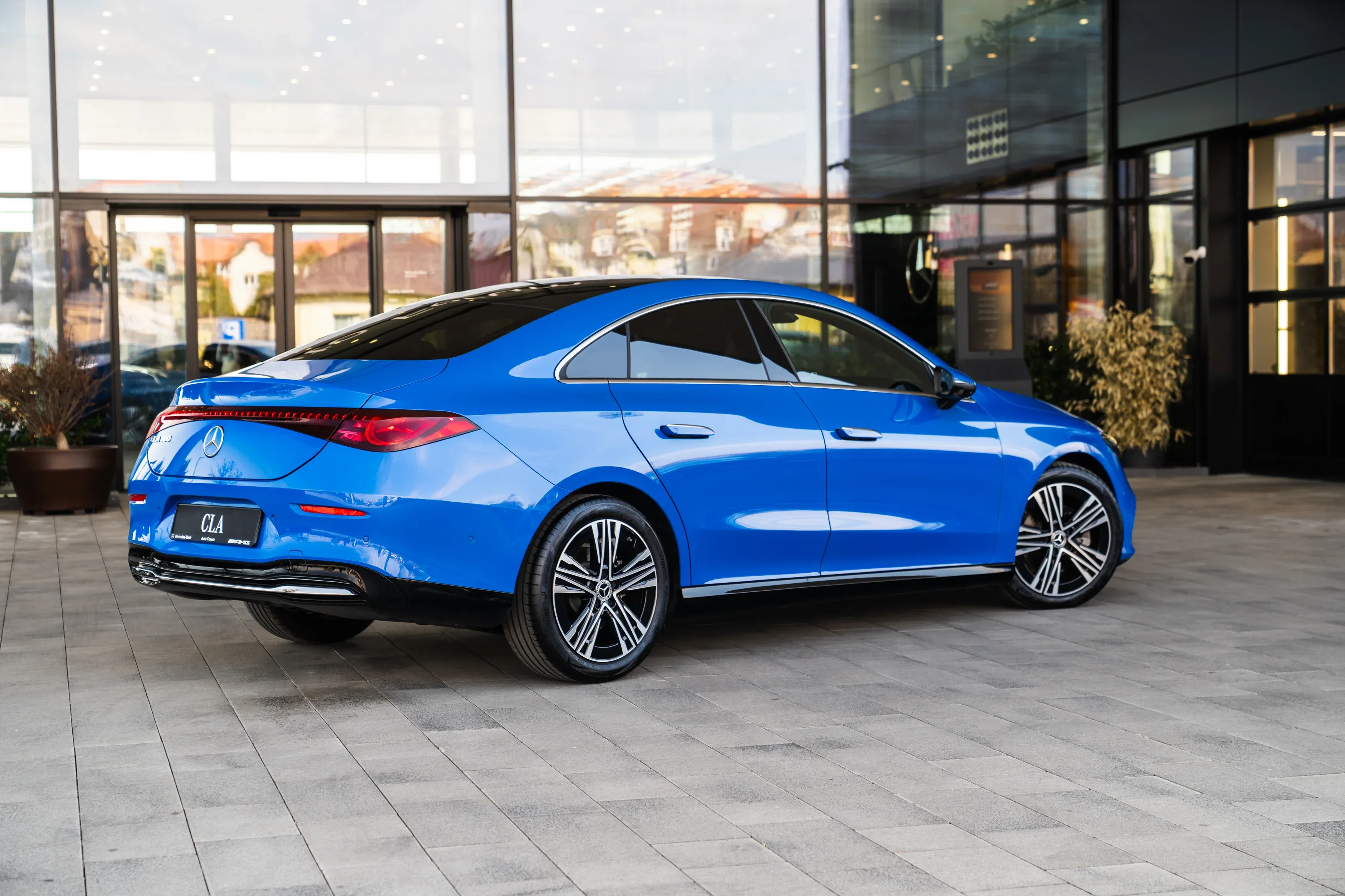 Mercedes_CLA_17850_58277.webp