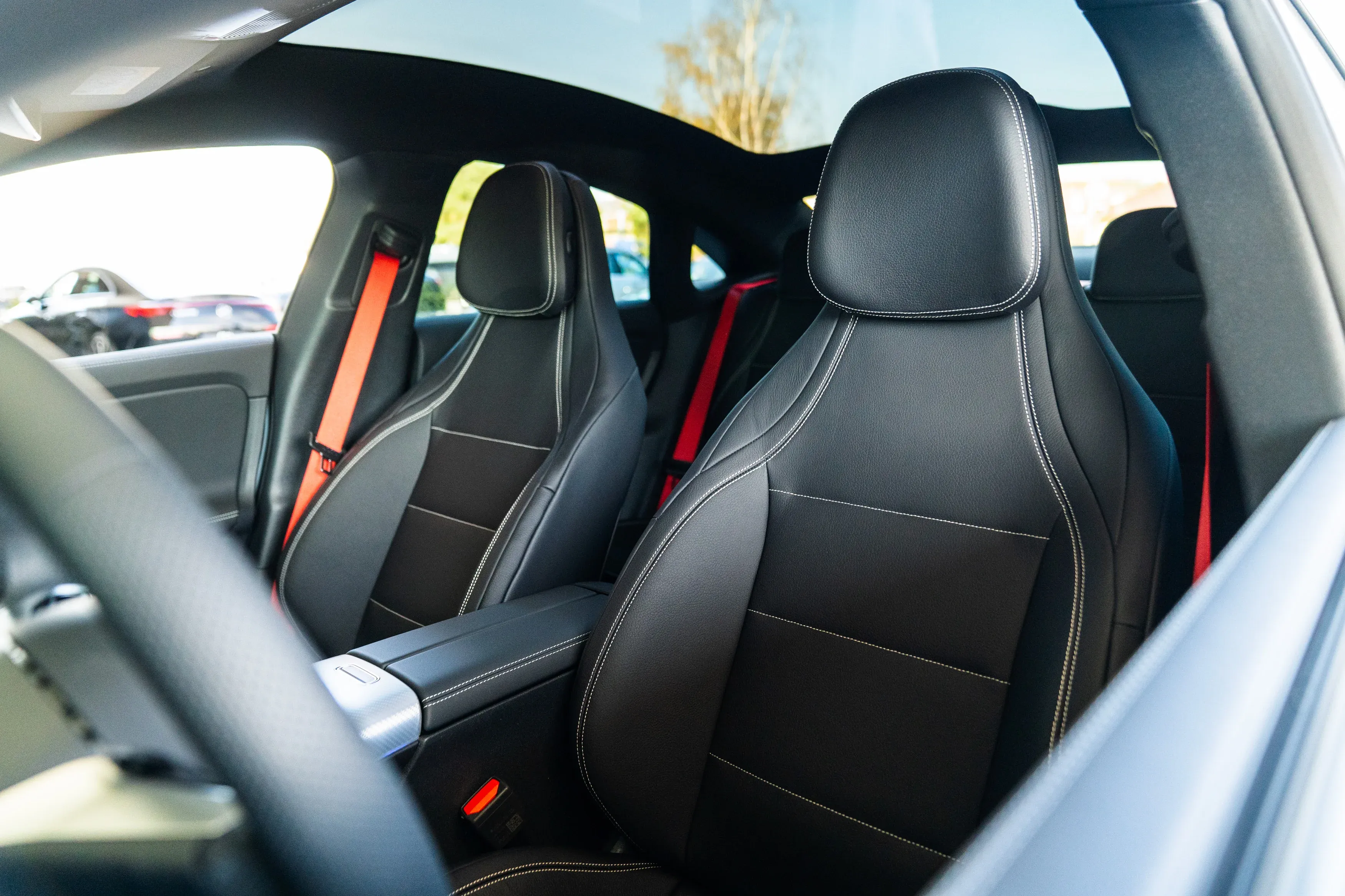 Mercedes_CLA_17852_58306.webp
