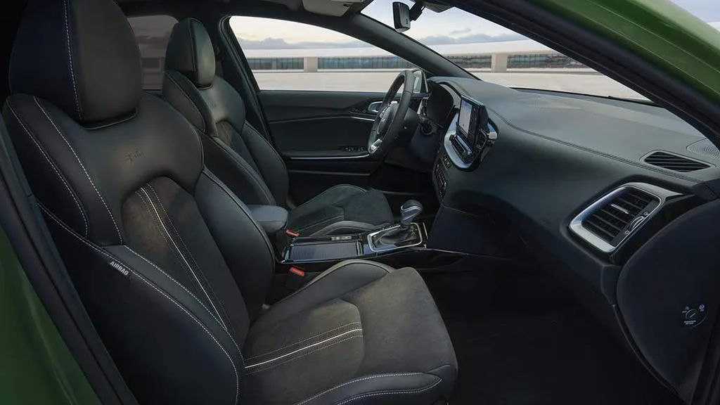Kia_XCeed_17934_25541.webp