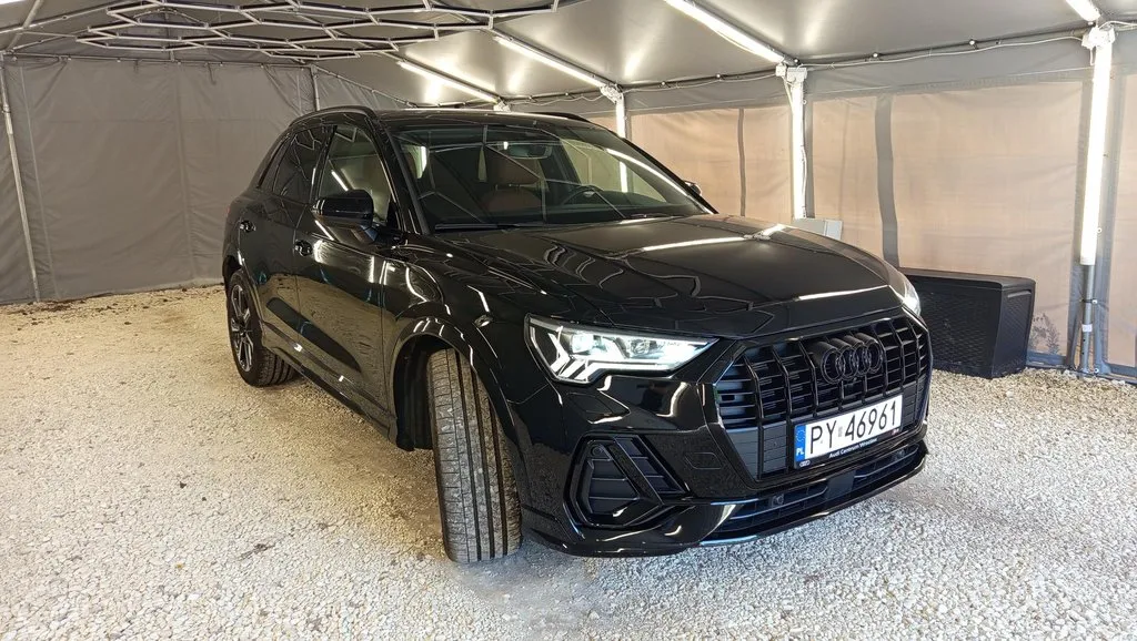 Audi_Q3_17974_59497.webp