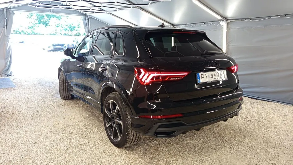 Audi_Q3_17974_59499.webp