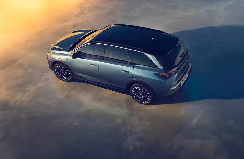 Peugeot_5008_18307_62028.webp