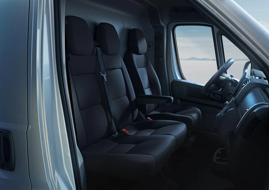 Peugeot_Boxer_18366_62767.webp