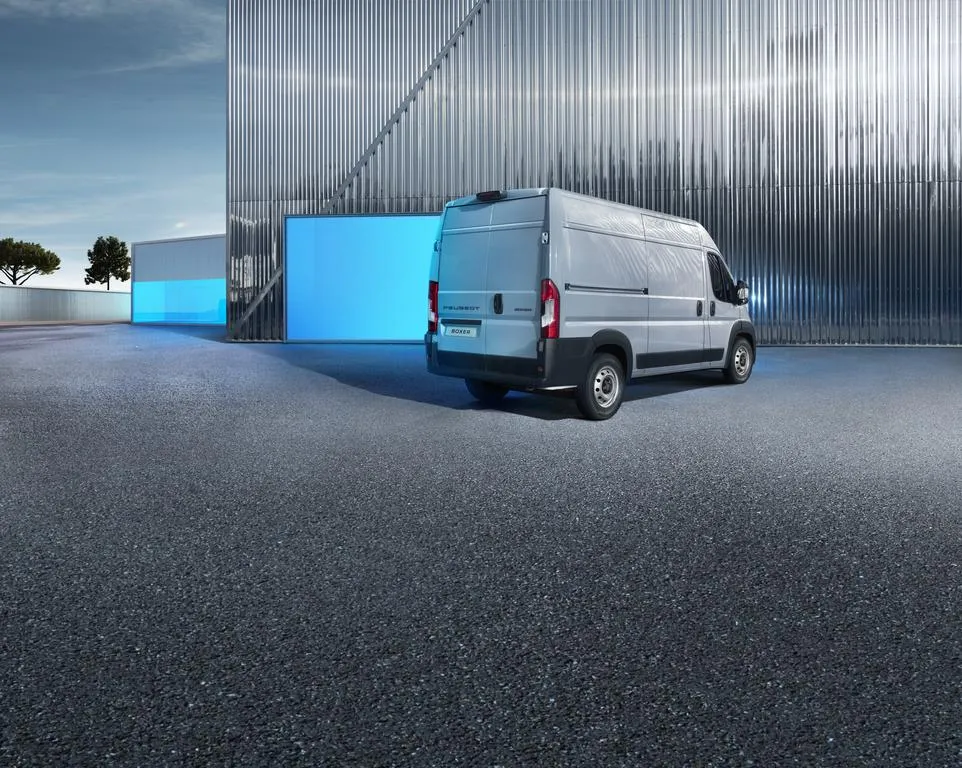 Peugeot_Boxer_18368_62764.webp