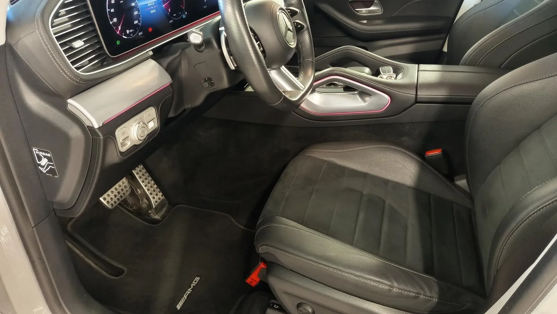 Mercedes_GLE_18430_63166.webp